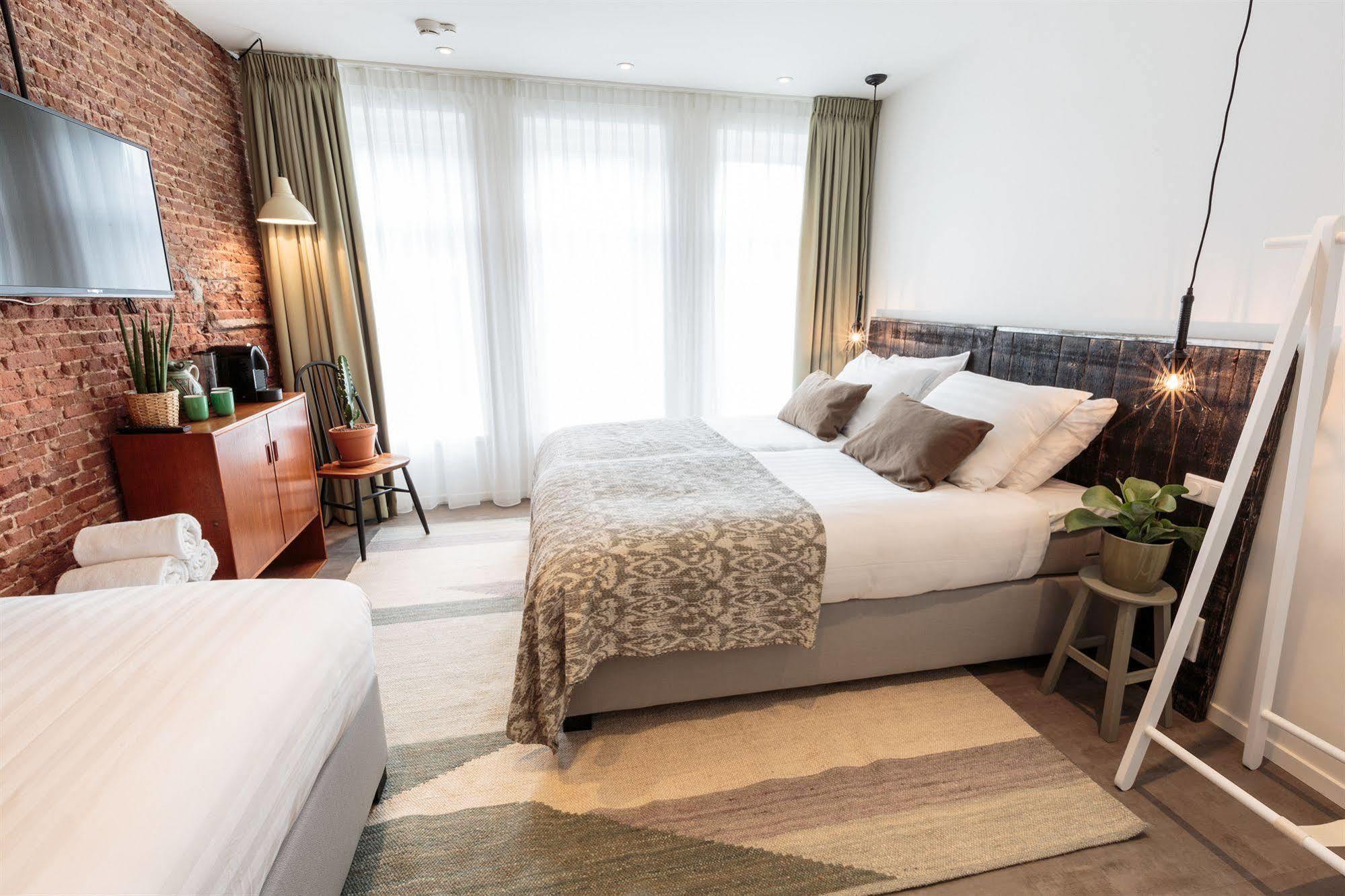 Hotel Dwars อัมสเตอร์ดัม ภายนอก รูปภาพ